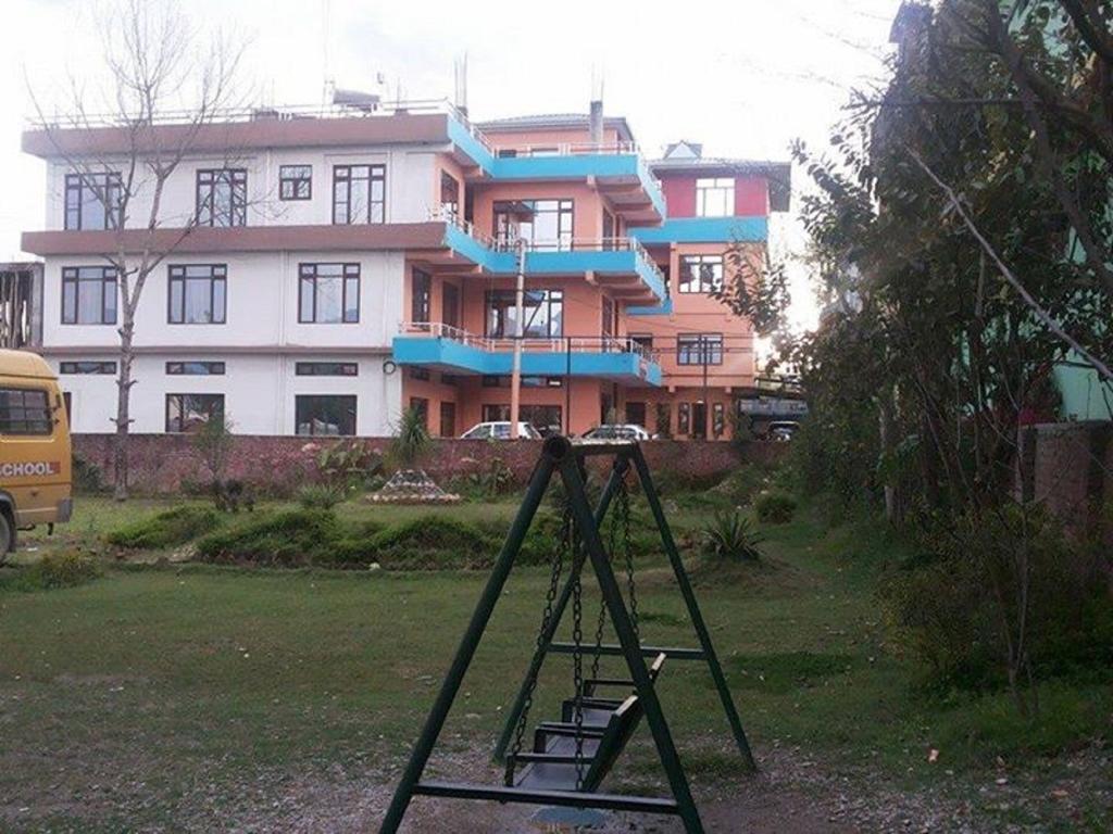 Himgiri Resort Nagchala Εξωτερικό φωτογραφία