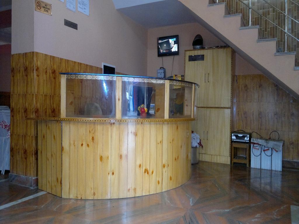 Himgiri Resort Nagchala Εξωτερικό φωτογραφία