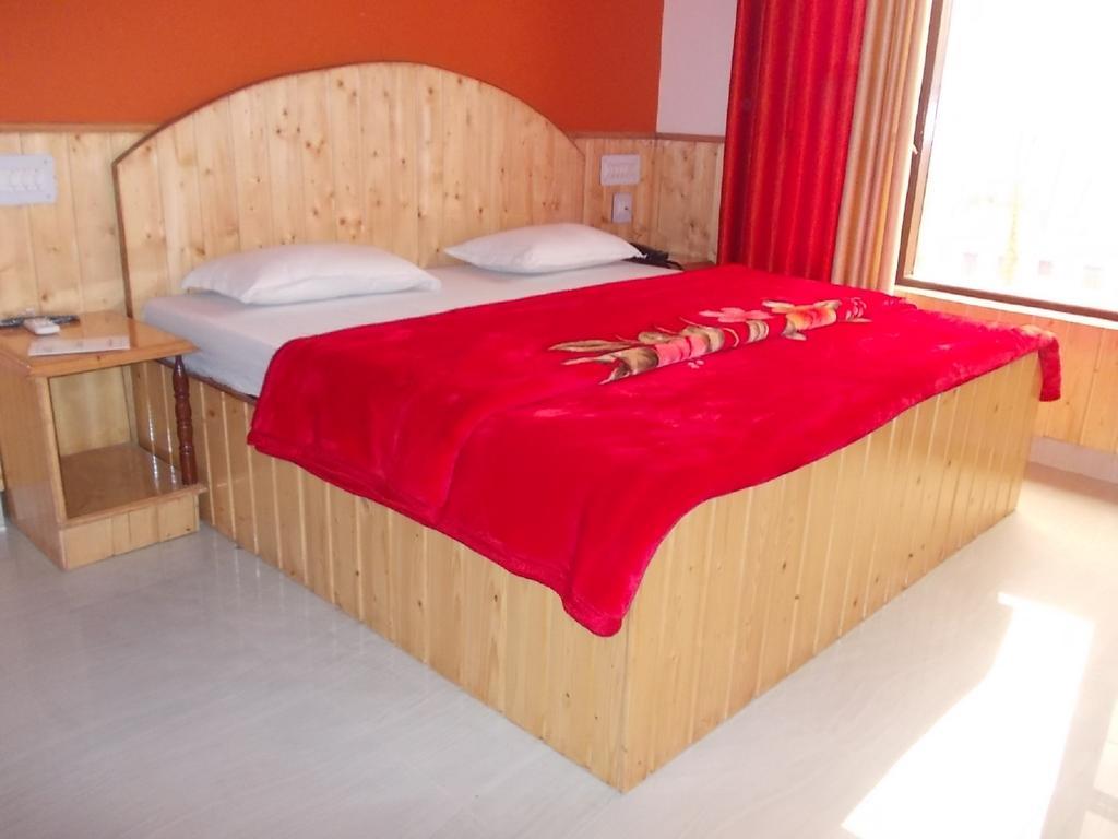 Himgiri Resort Nagchala Εξωτερικό φωτογραφία